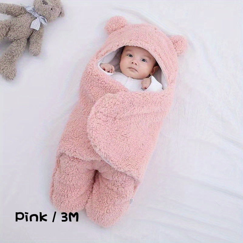 The Dreamy Bear All-Season Baby Swaddle